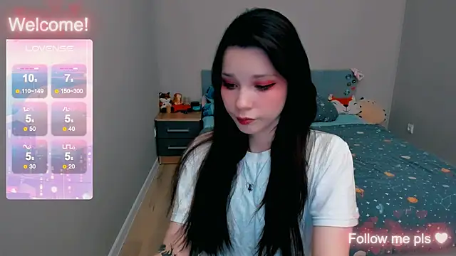 Snapshot of Kitten_Alissa chatting on 27, 10, 2025 Kitten Alissa online show from 27, 10, 2025