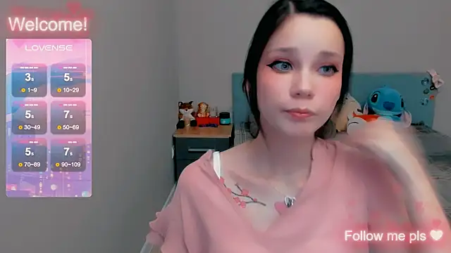 Snapshot of Kitten_Alissa chatting on 2, 11, 2025 Kitten Alissa online show from 2, 11, 2025