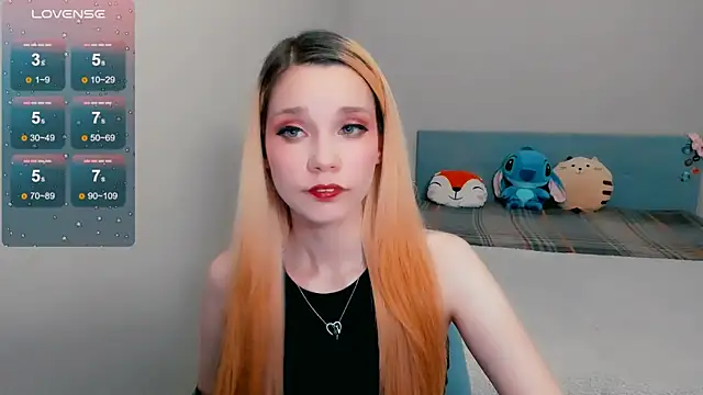 Snapshot of Kitten_Alissa chatting on 15, 10, 2025 Kitten Alissa online show from 15, 10, 2025