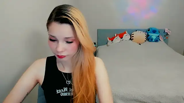 Snapshot of Kitten_Alissa chatting on 11, 10, 2025 Kitten Alissa online show from 11, 10, 2025