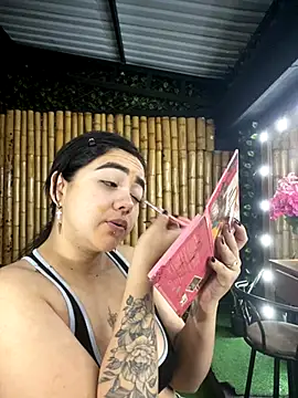 jasmincollin  online show from 27, 11, 2025