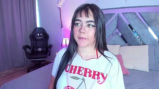 jasmincollin  online show from 8, 3, 2026