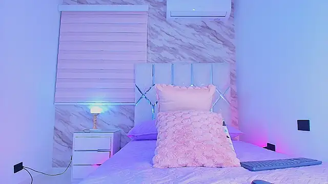 collet 1 online show from 5, 11, 2025