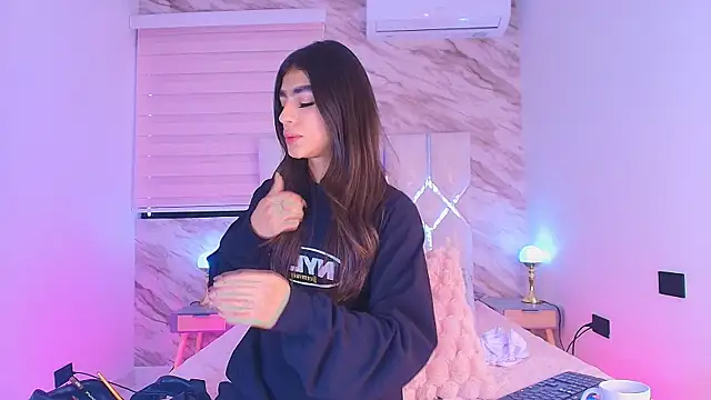 collet 1 online show from 13, 11, 2025