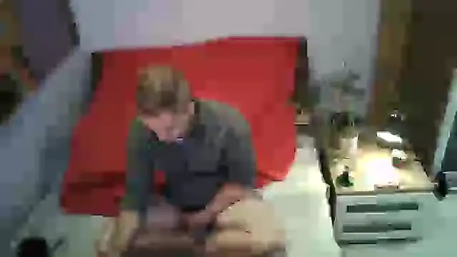 Snapshot of EdelHolz91 chatting on 25, 10, 2025 EdelHolz91 online show from 25, 10, 2025
