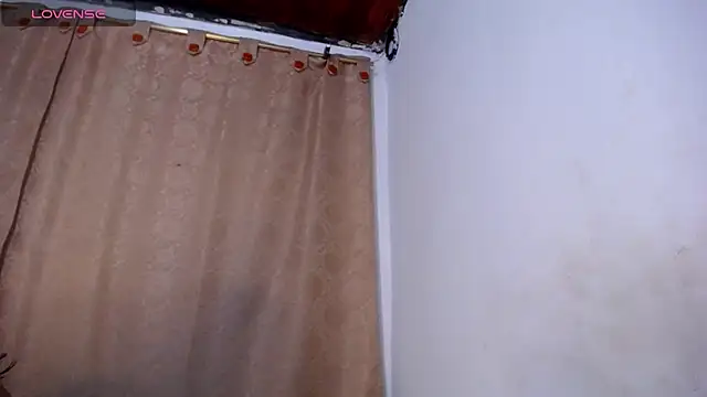 Snapshot of Bicky_24 chatting on 18, 7, 2026 Bicky 24 online show from 18, 7, 2026