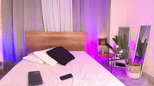 ViolettGomez 93 online show from 3, 12, 2025