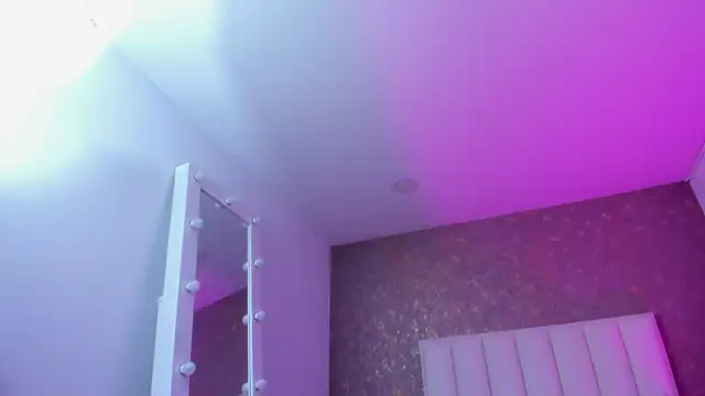 Snapshot of KaylieBrooks chatting on 1, 12, 2025 KaylieBrooks online show from 1, 12, 2025