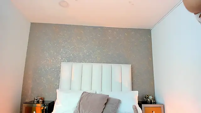 KaylieBrooks online show from 6, 3, 2026