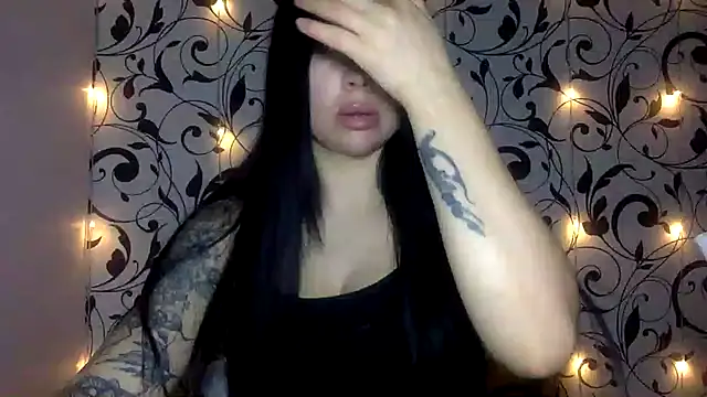 Ivelaa online show from 6, 11, 2025