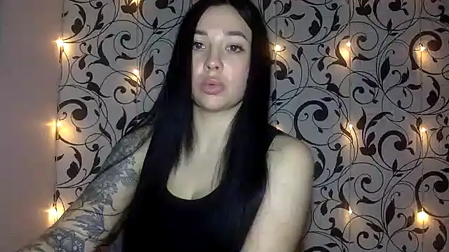 Ivelaa online show from 7, 11, 2025