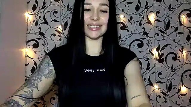 Ivelaa online show from 1, 11, 2025