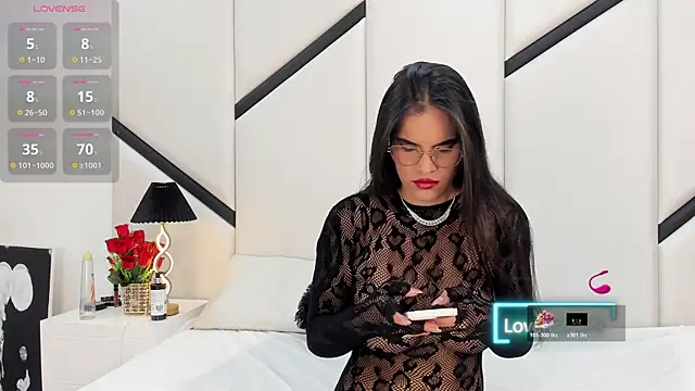 Snapshot of XimenaCosta chatting on 6, 6, 2026 XimenaCosta online show from 6, 6, 2026