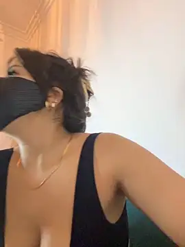 Snapshot of al_anoud chatting on 28, 11, 2025 al anoud online show from 28, 11, 2025