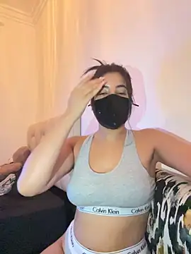 Snapshot of al_anoud chatting on 5, 11, 2025 al anoud online show from 5, 11, 2025