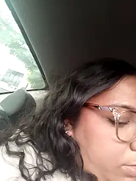 TiffantyAndStacy online show from 3, 3, 2026