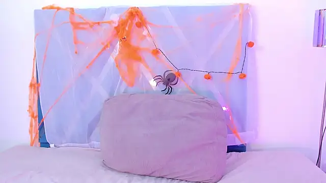 Snapshot of SophiaSalazar_ chatting on 31, 10, 2025 SophiaSalazar online show from 31, 10, 2025