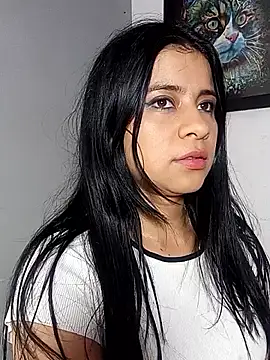 Snapshot of ValerieLove_ chatting on 6, 11, 2025 ValerieLove online show from 6, 11, 2025