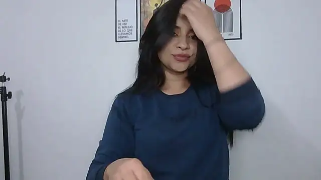 ValerieLove  online show from 27, 2, 2026