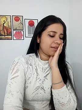 ValerieLove  online show from 7, 2, 2026