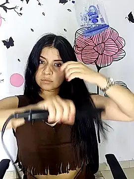 Snapshot of ValerieLove_ chatting on 19, 10, 2025 ValerieLove online show from 19, 10, 2025