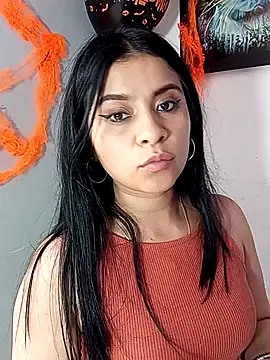 Snapshot of ValerieLove_ chatting on 30, 10, 2025 ValerieLove online show from 30, 10, 2025