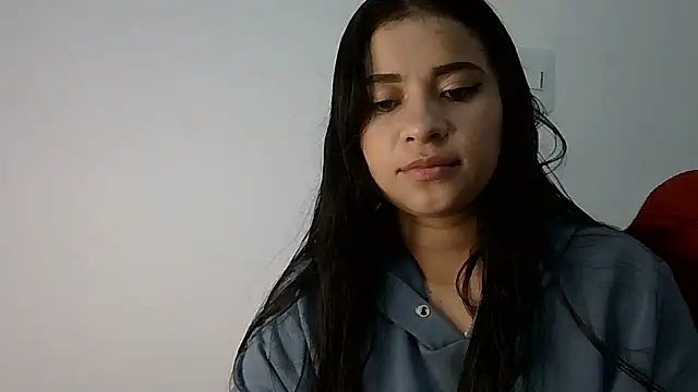 Snapshot of ValerieLove_ chatting on 23, 11, 2025 ValerieLove online show from 23, 11, 2025