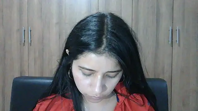 Snapshot of ValerieLove_ chatting on 16, 11, 2025 ValerieLove online show from 16, 11, 2025