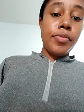 MoniqueMulberry online show from 27, 9, 2025