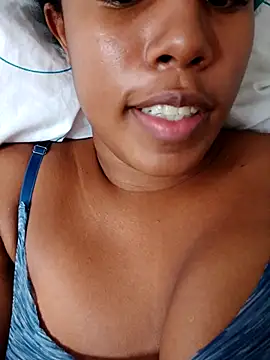 MoniqueMulberry online show from 19, 9, 2025