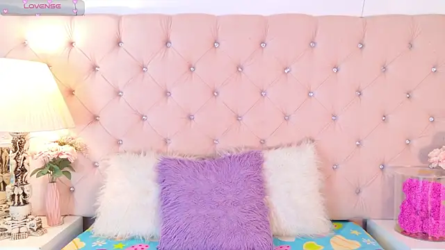 CaterinaRomano online show from 16, 12, 2025