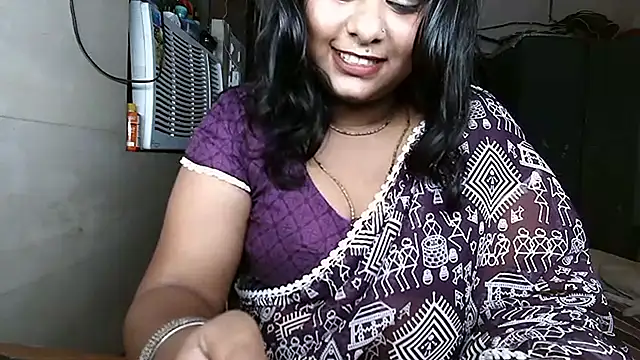 Snapshot of DearKimmi chatting on 9, 5, 2026 DearKimmi online show from 9, 5, 2026