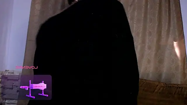 DaraKat18 online show from 3, 11, 2025