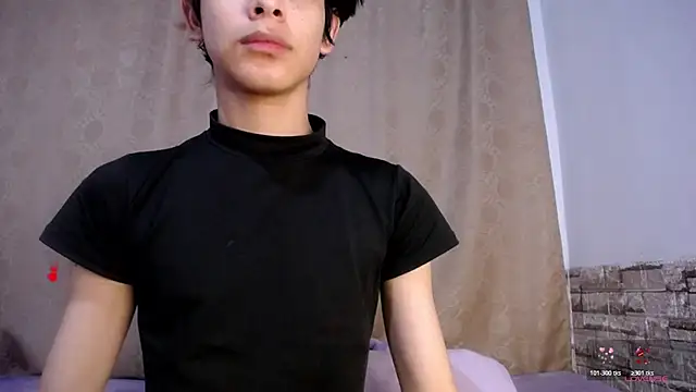 Snapshot of DaraKat18 chatting on 16, 7, 2026 DaraKat18 online show from 16, 7, 2026