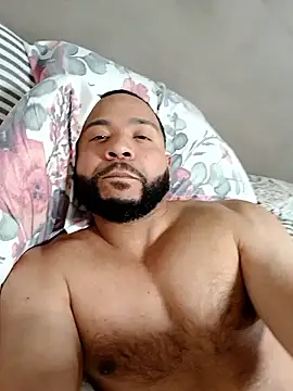 Snapshot of tripping385 chatting on 12, 1, 2026 tripping385 online show from 12, 1, 2026