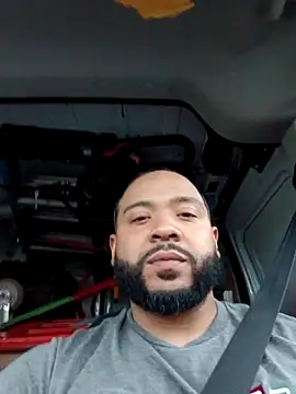 Snapshot of tripping385 chatting on 14, 10, 2025 tripping385 online show from 14, 10, 2025