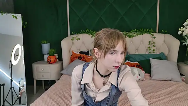 Beverly Gomes online show from 31, 10, 2025