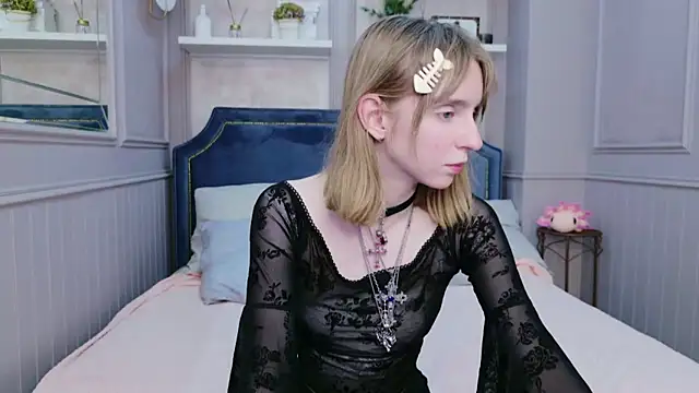 Beverly Gomes online show from 7, 11, 2025