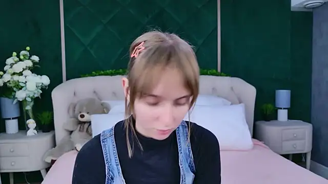 Beverly Gomes online show from 16, 12, 2025