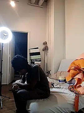 DarkSkinStroker online show from 17, 3, 2026