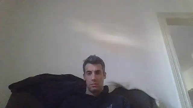 Snapshot of JulioIsHere4you chatting on 19, 3, 2026 JulioIsHere4you online show from 19, 3, 2026