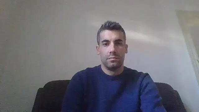 JulioIsHere4you online show from 18, 10, 2025