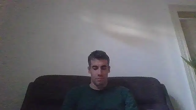 JulioIsHere4you online show from 11, 11, 2025