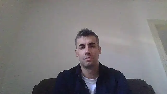 JulioIsHere4you online show from 11, 10, 2025