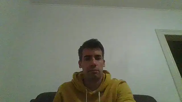 JulioIsHere4you online show from 2, 10, 2025