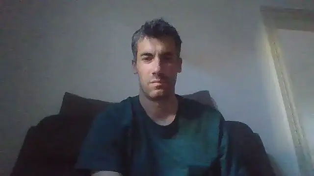 Snapshot of JulioIsHere4you chatting on 23, 5, 2026 JulioIsHere4you online show from 23, 5, 2026