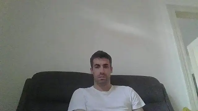 JulioIsHere4you online show from 4, 10, 2025