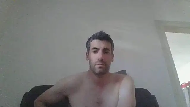 Snapshot of JulioIsHere4you chatting on 24, 5, 2026 JulioIsHere4you online show from 24, 5, 2026