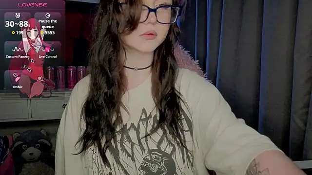 Snapshot of hornyprincess19 chatting on 1, 6, 2026 hornyprincess19 online show from 1, 6, 2026