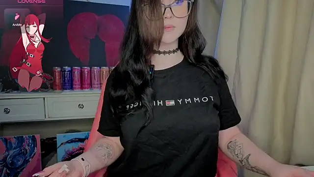 hornyprincess19 online show from 10, 4, 2026